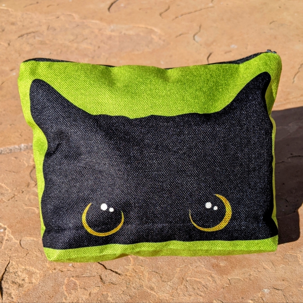 Cat Pouch